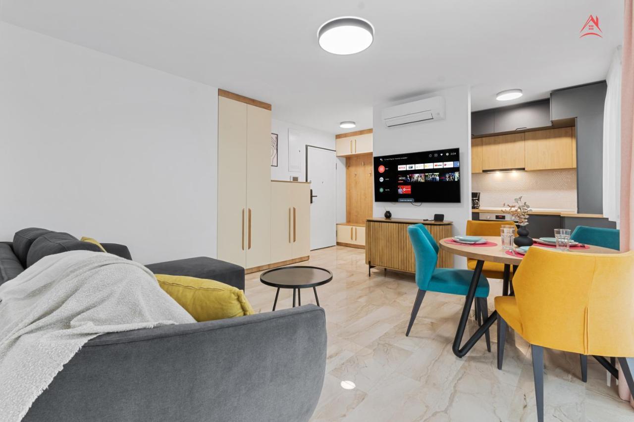 Apartament Opera Residence - Cismigiu, Eroilor, Free Private Parking Bukurešť Exteriér fotografie