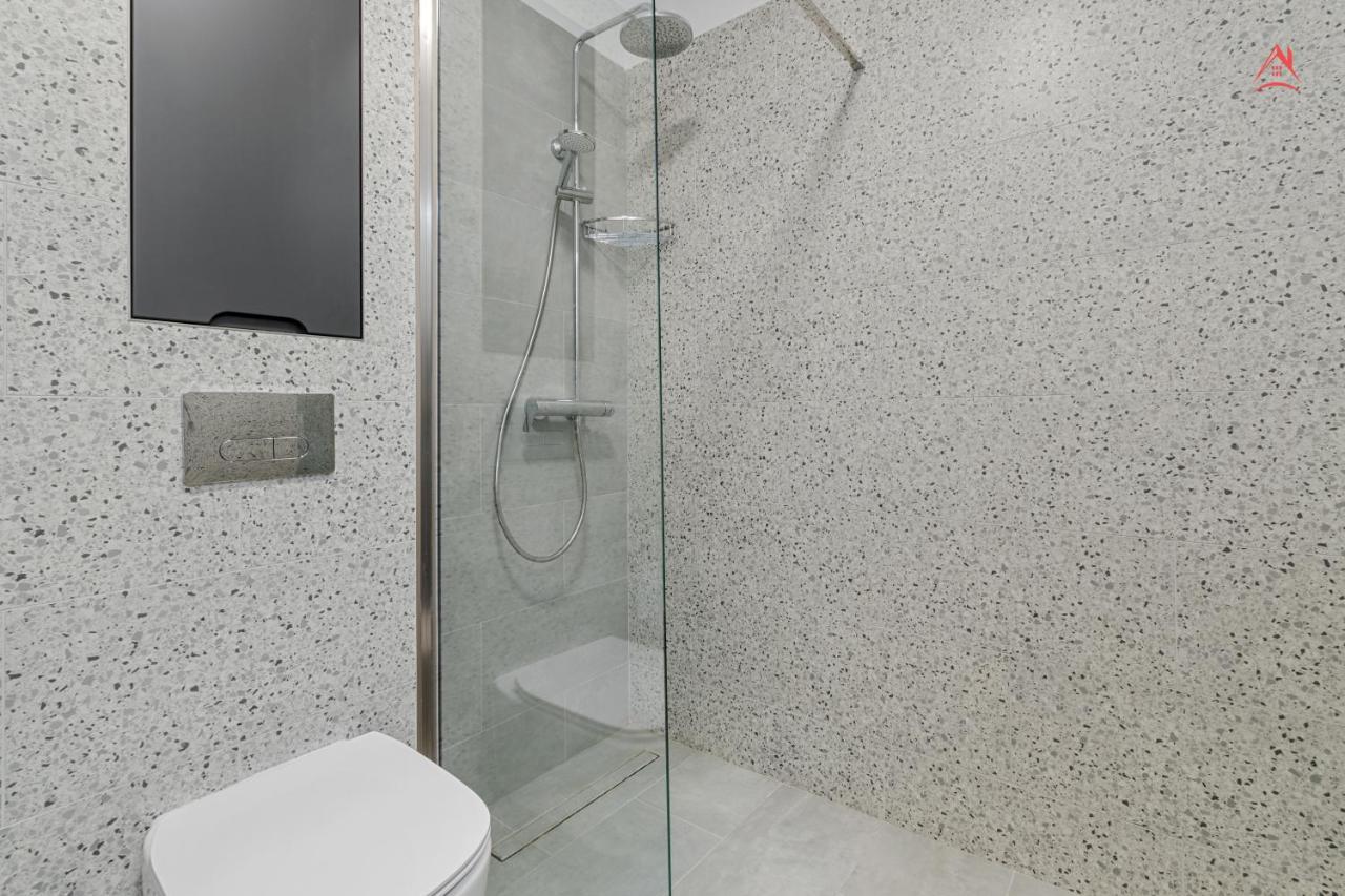 Apartament Opera Residence - Cismigiu, Eroilor, Free Private Parking Bukurešť Exteriér fotografie